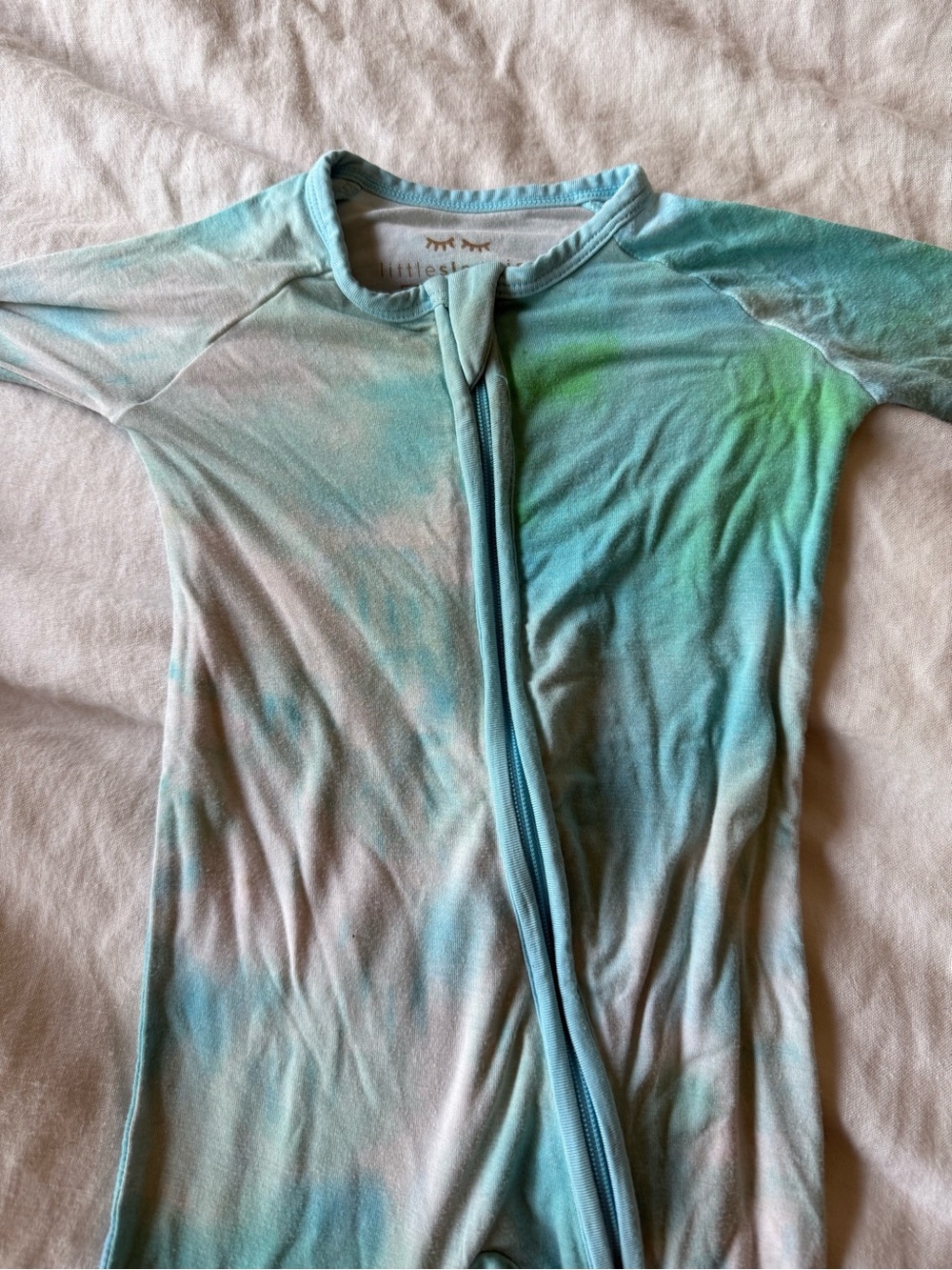 Little Sleepies tie dye jammies 3-6 month. So soft and cute!